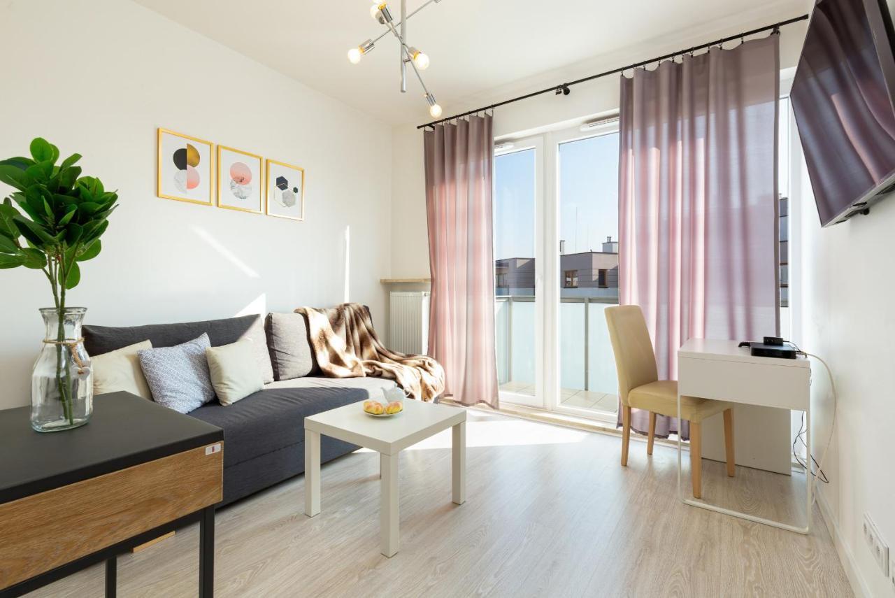 Metro Bielany Apartments By Noclegi Renters Варшава Екстер'єр фото