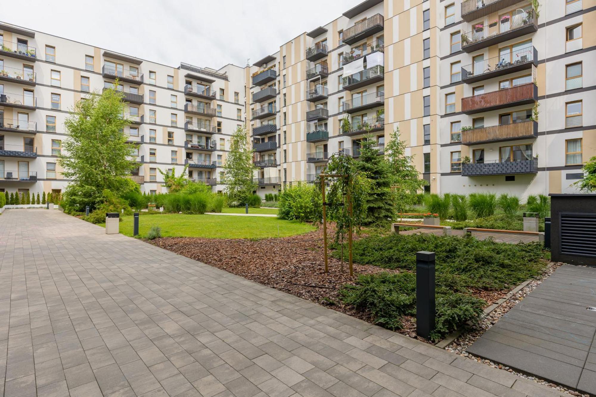 Metro Bielany Apartments By Noclegi Renters Варшава Екстер'єр фото