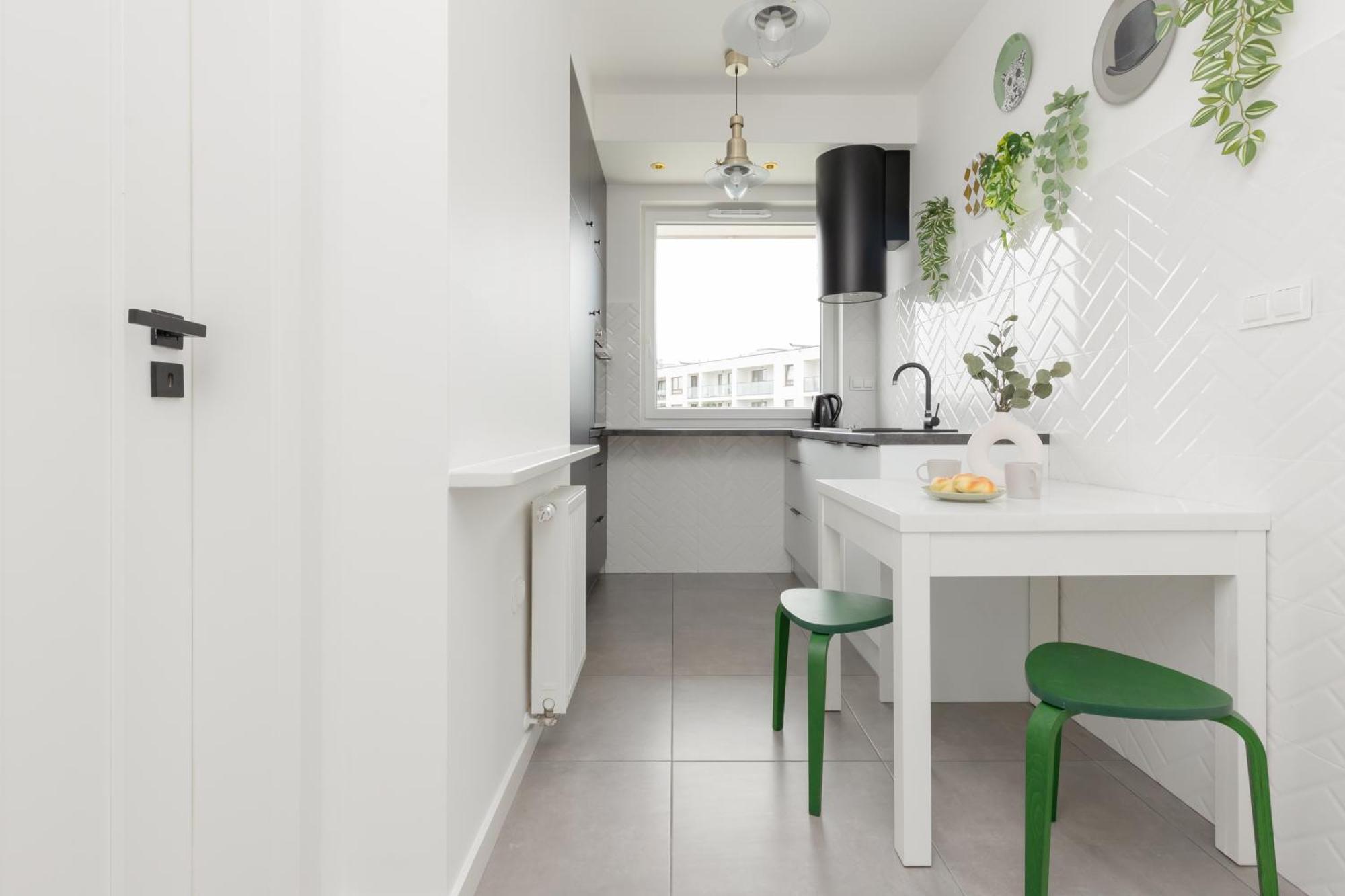 Metro Bielany Apartments By Noclegi Renters Варшава Екстер'єр фото